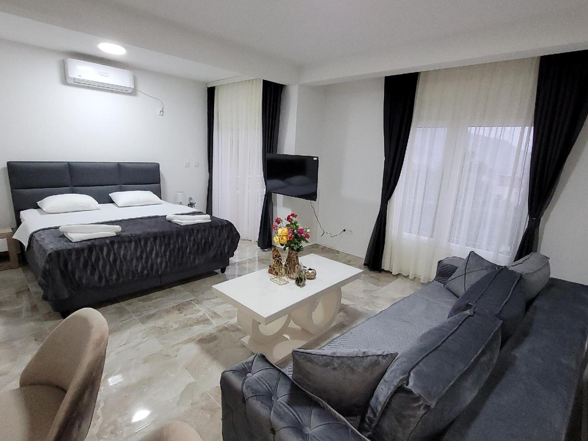 Montenegro Apartments Phoenix With Pool Bar Værelse billede
